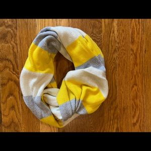 Infinity scarf